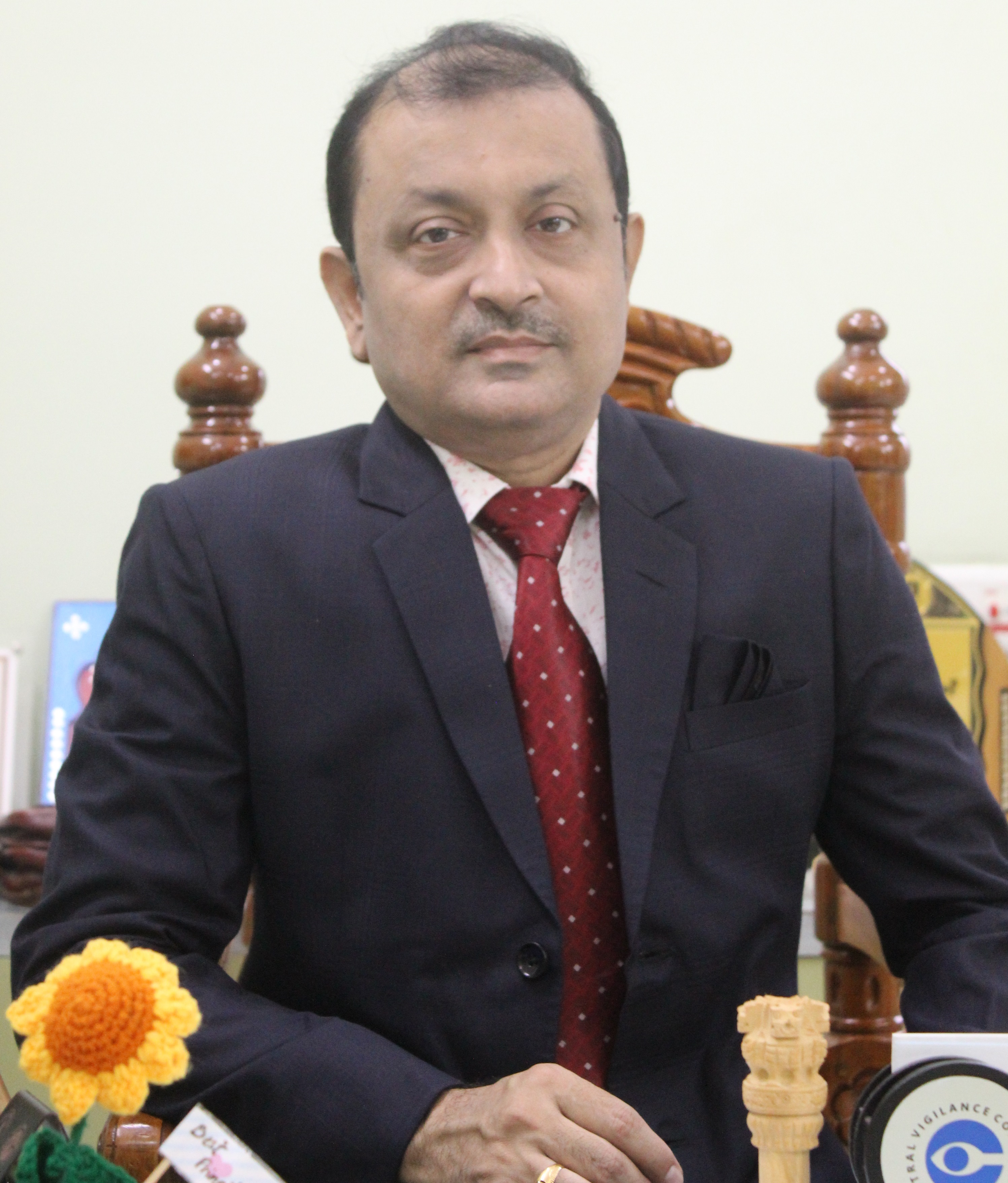 SAIKAT CHAKRAVORTY